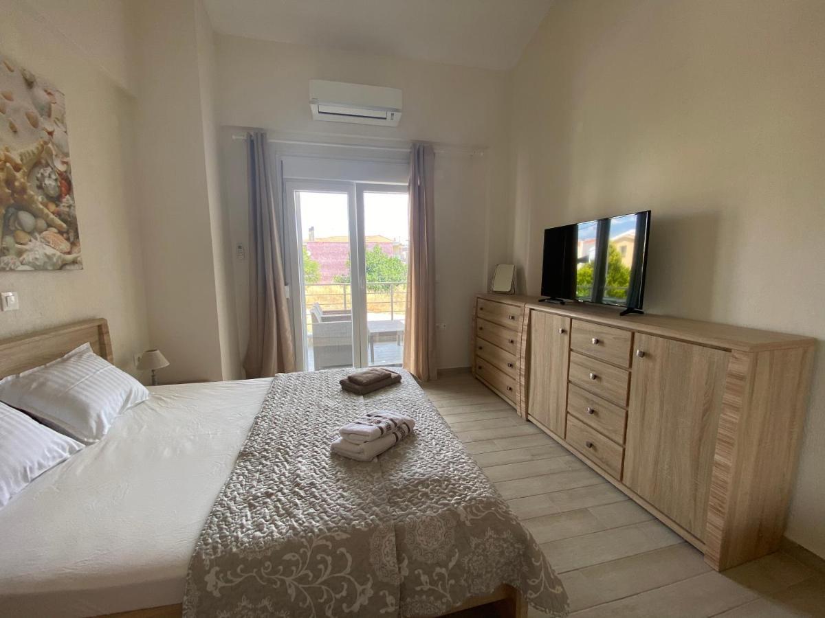 Villa Emerald Luxury Living Nikiti  Ngoại thất bức ảnh