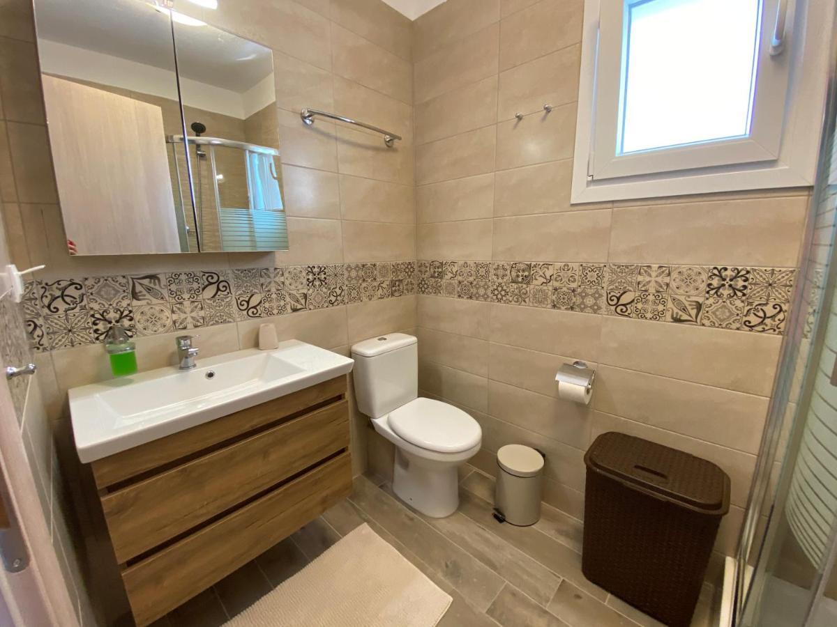 Villa Emerald Luxury Living Nikiti  Ngoại thất bức ảnh