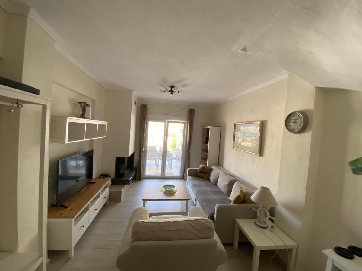 Villa Emerald Luxury Living Nikiti  Ngoại thất bức ảnh